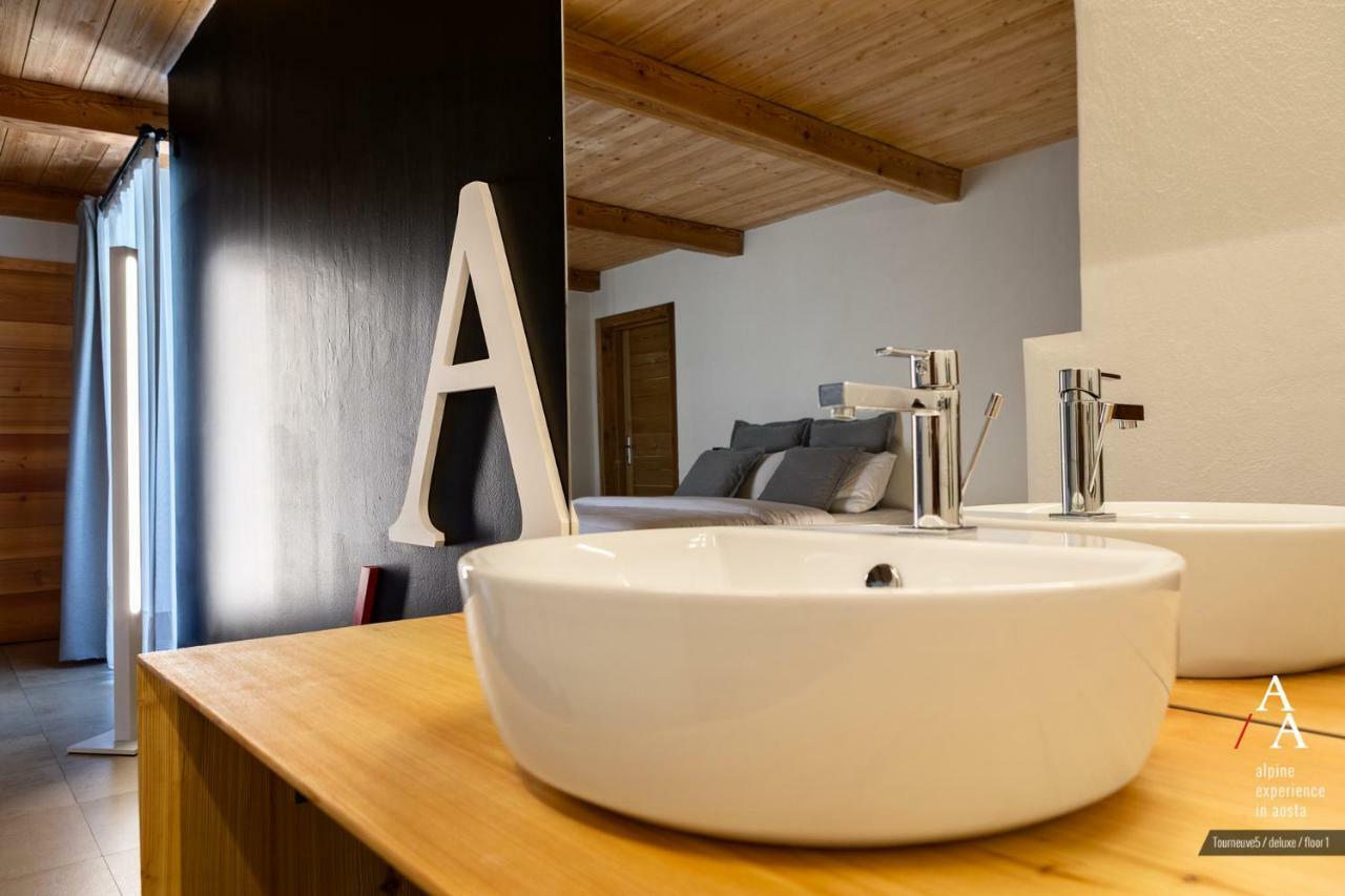 Alp Apartments Ski & Bike - Tourneuve5 奥斯塔 外观 照片